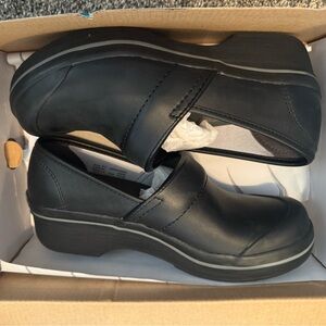 Dansko Volley Box Black Clogs 37